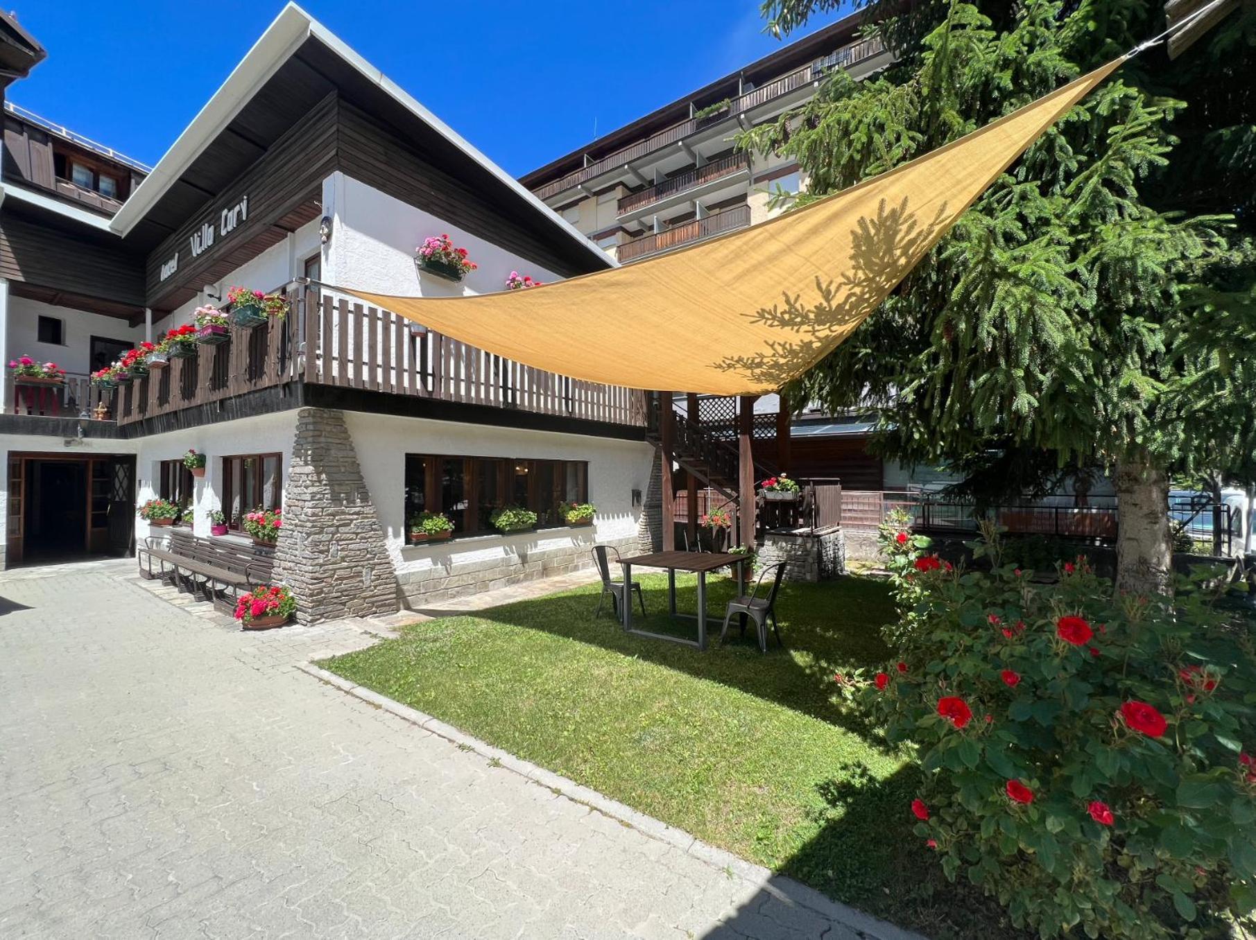 Hotel Villa Cary Oulx Eksteriør bilde