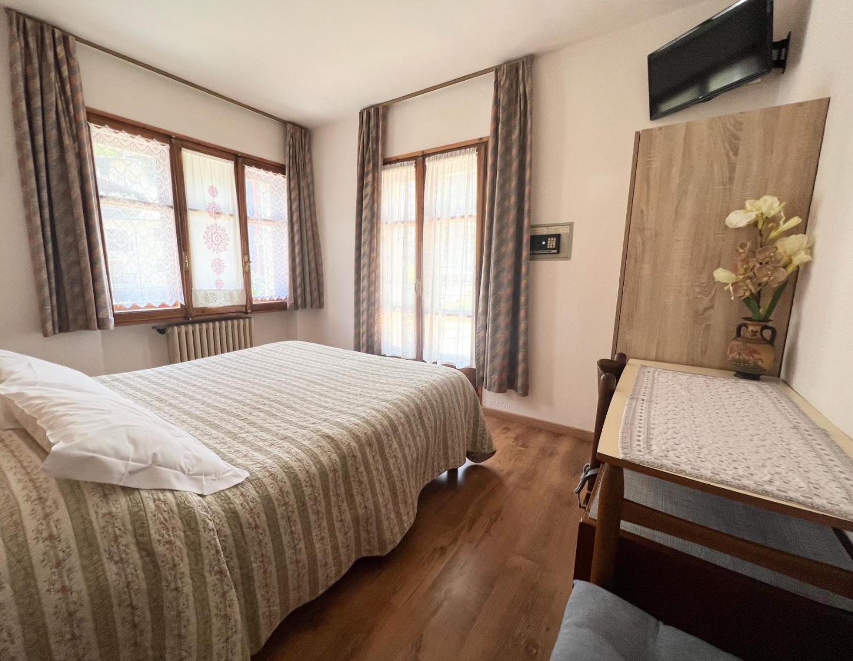 Hotel Villa Cary Oulx Eksteriør bilde